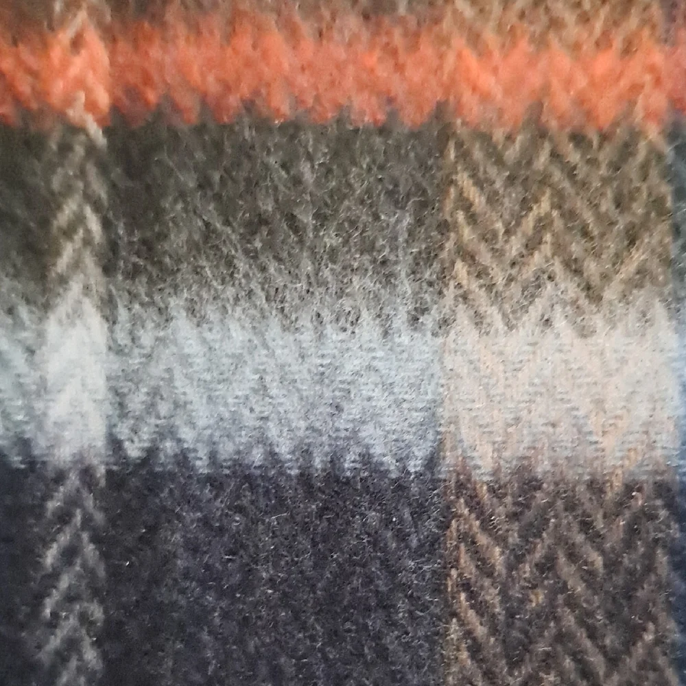 Fraas Men's Dark Herringbone Scarf